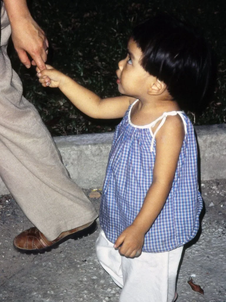 Lịch sử của tổ chức Children of Peace International.