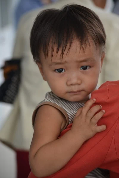 Bạn có thể tạo nên sự khác biệt trong cuộc sống của một đứa trẻ ở Việt Nam