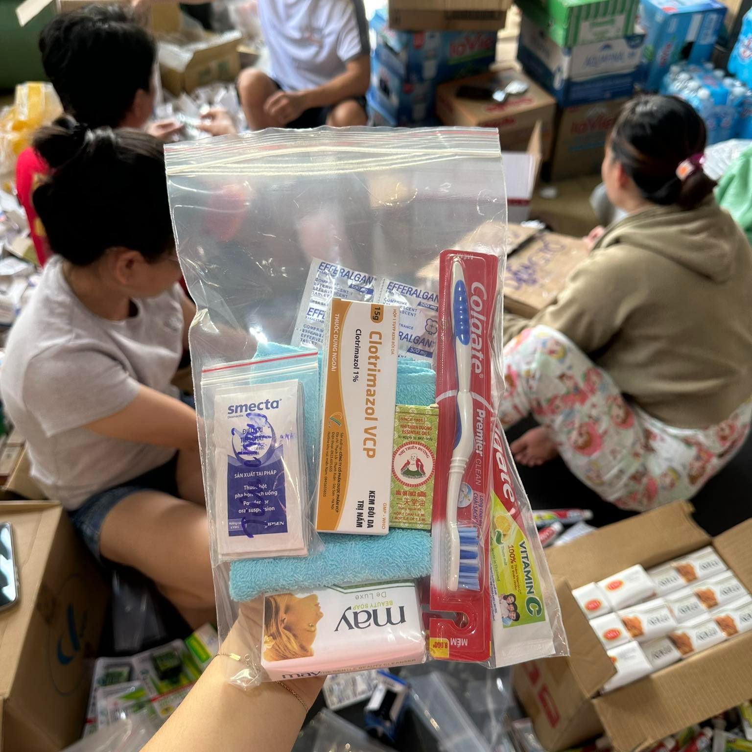 Gói vệ sinh cá nhân tiêu chuẩn